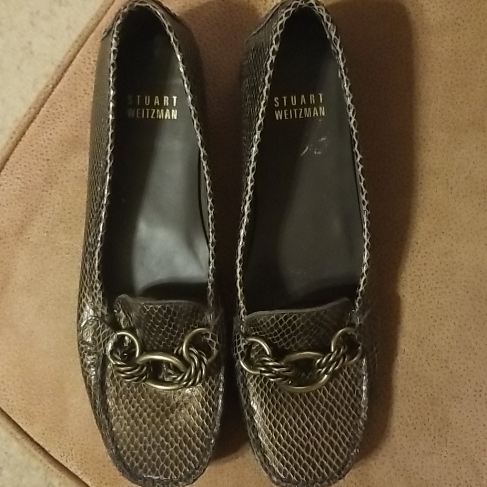 IF THE SHOE FITS, WEAR IT❣️Snake skin style Stuart Weitzman shoes - Picture 3 of 9